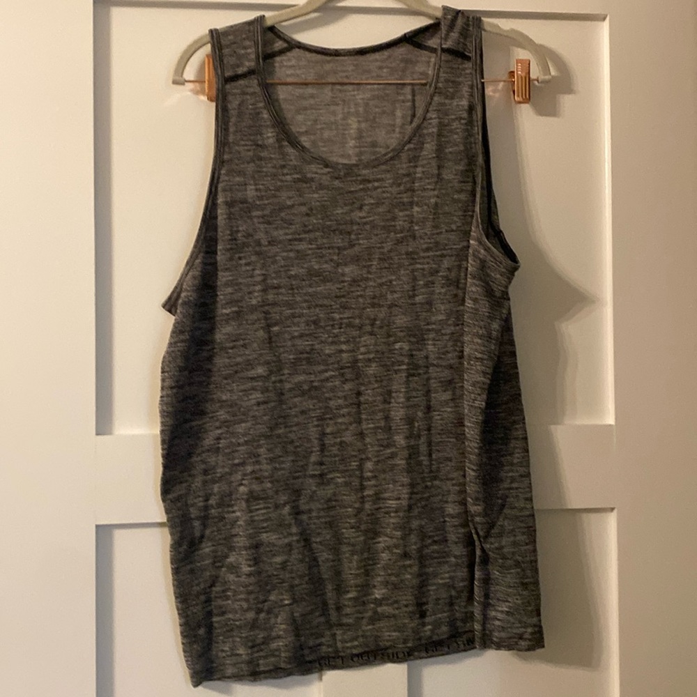 Lululemon Men’s Large Tank